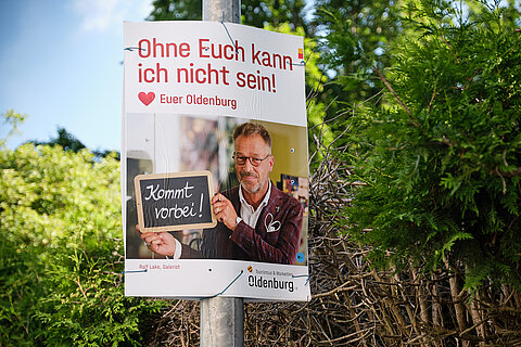 Oldenburg Tourismus- und Marketing GmbH / Kampagne "Ohne euch kann ich nicht sein", Plakat "Ralf Lake"